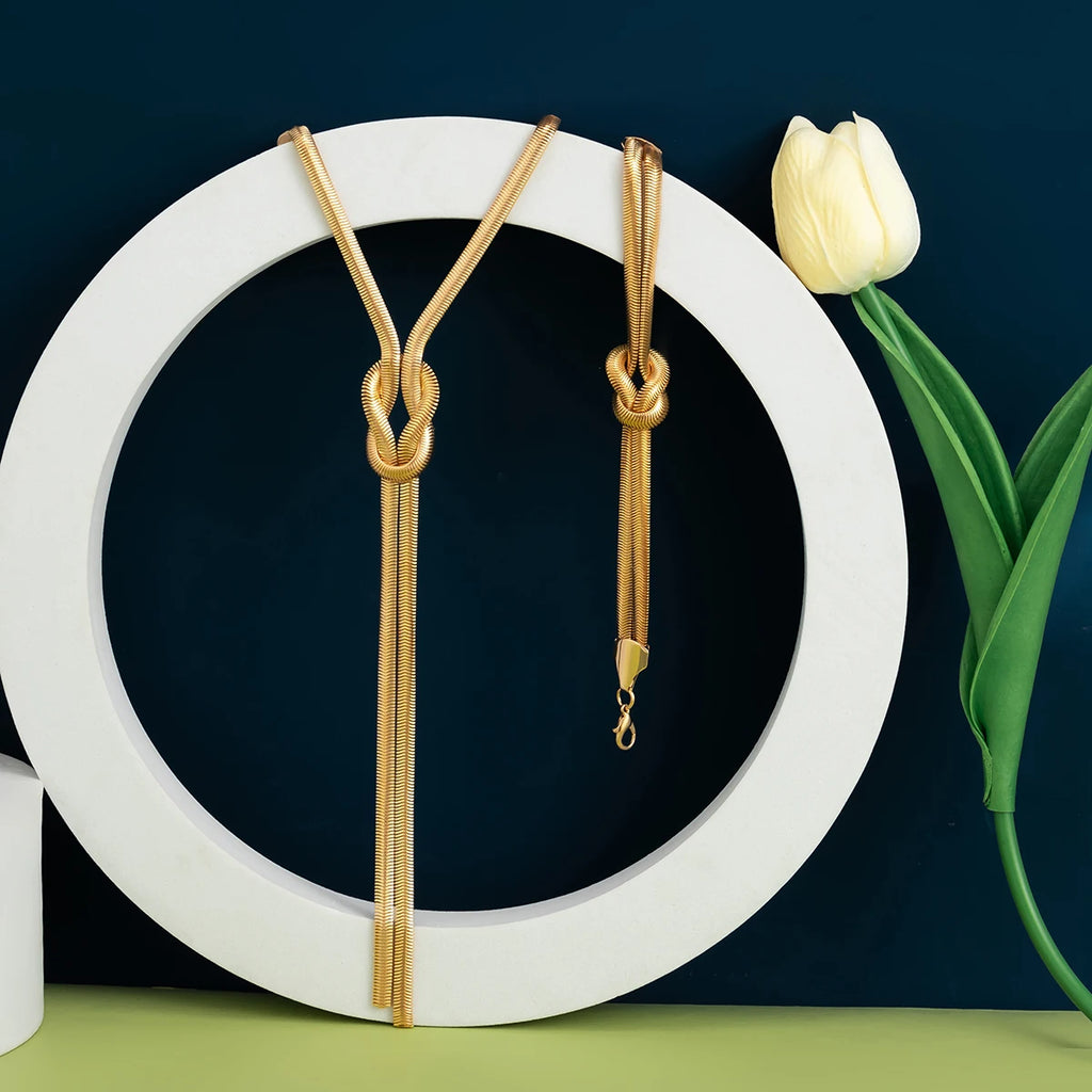 2Pcs/Set Sexy Smooth Long Snake Twisted Chain Necklace Bracelet